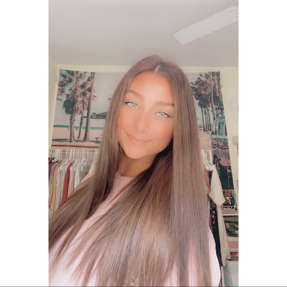 Meet your Posher, Ashley